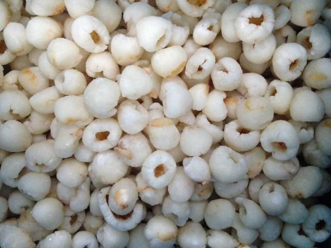 Sinocharm BRC A Disetujui Produk Beku IQF Buah Leci Kupas Harga Bagus Harga Terbaik Leci Grosir Leci Organik Beku 1