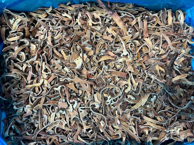 Sinocharm Musim Baru BRC Bersertifikat W 4-6mm Jamur Beku Segar IQF Irisan Jamur Kuping Hitam 0